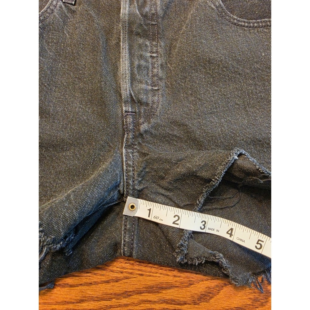 Levi's 501 Jean Shorts Womens 30 Black Denim High Rise Button Fly‎ Cutoff Frayed - Picture 7 of 11